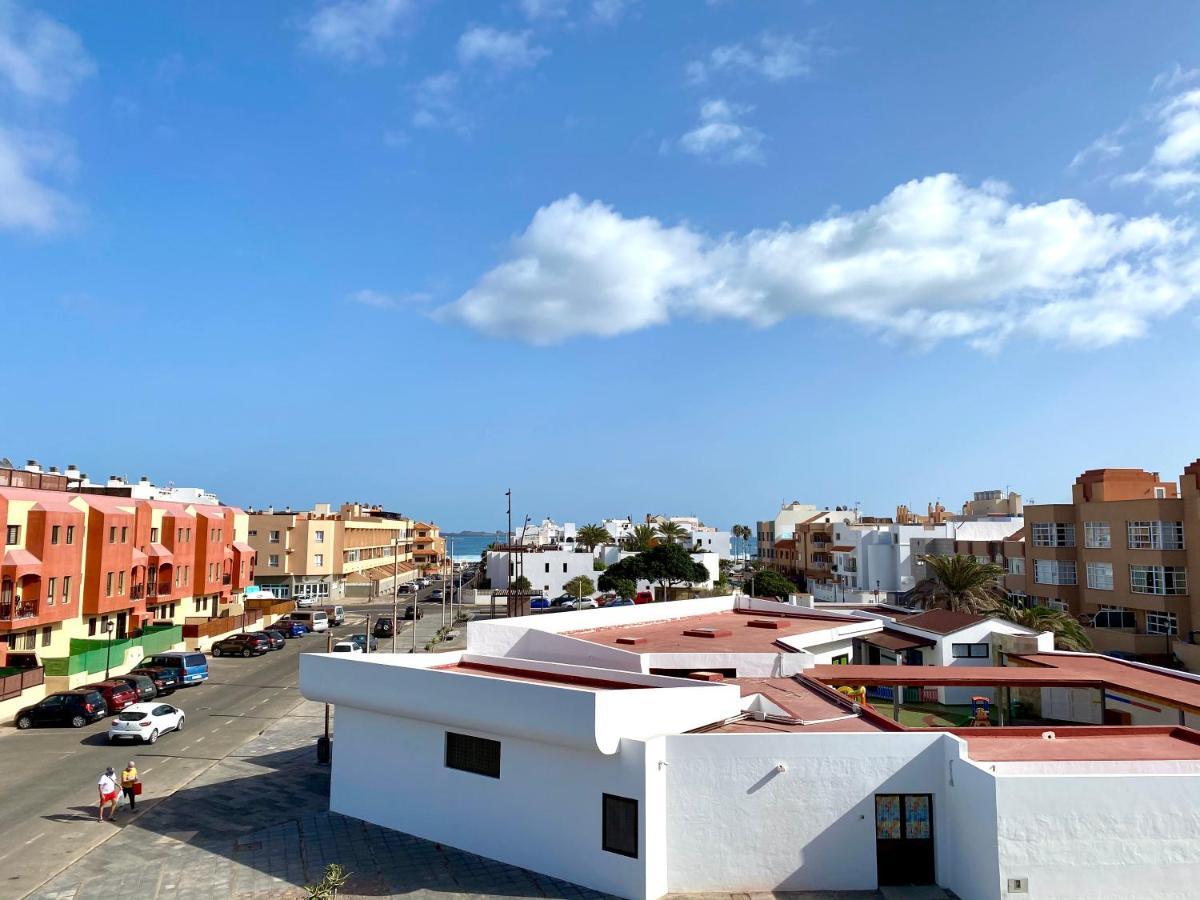 Modern Apartment With Sea Views In Corralejo Exterior photo