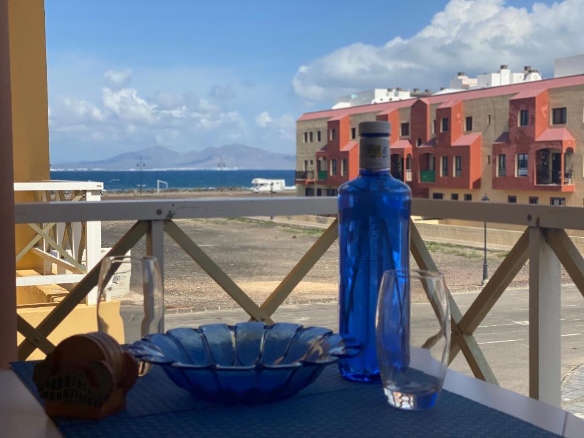Modern Apartment With Sea Views In Corralejo Exterior photo